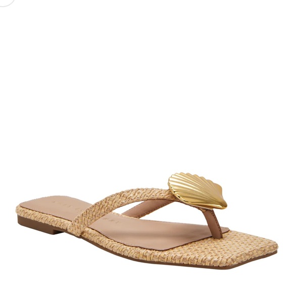 Katy Perry Collections Shoes - Katy Perry the camie shell natural wicker sandal 9.5M new in box flip flops